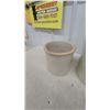 Image 3 : Medalta Potteries Ltd. 2-Gallon Imperial Stoneware Crock and Unmarked Crock 1 gal