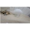 Image 5 : Vintage Flush-Mount Ceiling Light with Gold-Patterned Diffuser and White Glass Shade