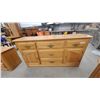 Image 2 : Oak Nine-Drawer Dresser with Brass Hardware 31 x 62 x 18" and Two Matching Nightstands 23 x 16 x
