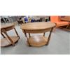 Image 5 : Pair of Two-Tier Round Oak End Tables with Turned Legs and Scalloped Edges 21 x 28 x 22"