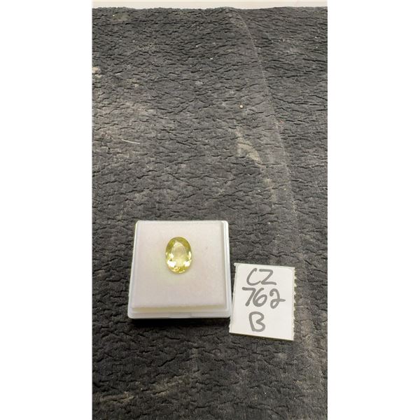 5.3-Carat Natural Untreated Lemon Quartz Oval Cut Gemstone, 10.2 x 14.0 mm