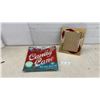 Image 1 : Candy Cane Kitchen and Bakery Decorative Plate and Vintage Art Deco Style Picture Frame