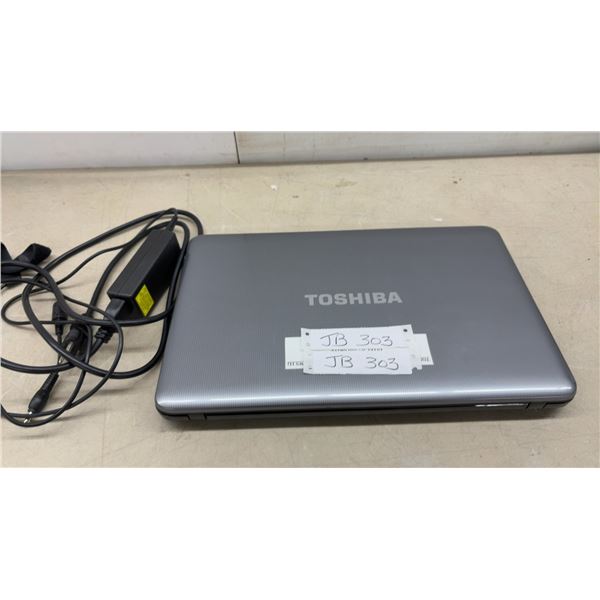 Toshiba Satellite L850 Laptop, Intel Core i5 Processor, SSD Drive, Windows 11 with Power Cable