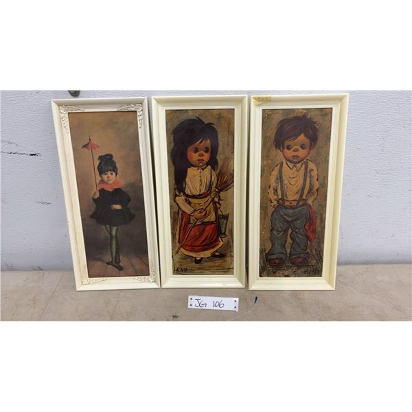 Vintage Pair of Alvaro Bug Eyed Children Frames Art with Original Plastic Frames 1960's. 7.5 x 16.5