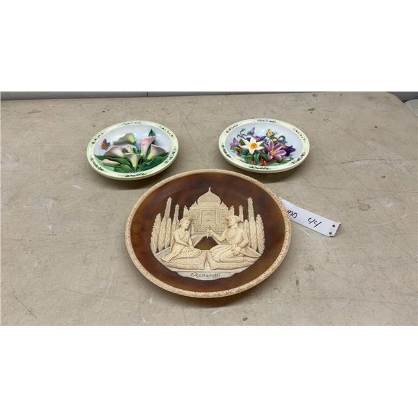 Carl Romanelli Taj Mahal Lovers Plate, & 2 Calla Lilly Garden Collecto Flower Garden Plates