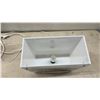 Image 3 : Revlon Lighted Makeup Mirror ( Needs Light Bulb) and Ratatat Illuminated Light Box Display