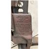 Image 3 : 42" Farm Jack, Has Sticky Release Pin