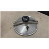Image 5 : Silampos Aluminum Pressure Cooker with Clamp Lid and Weight-Controlled Regulator