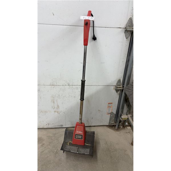 Toro Power Shovel Model 38303 Electric Snow Shovel 120-Volt 6.6-Amp