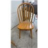 Image 6 : Set of Four Oak Windsor Style Arrow Back Dining Chairs