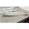 Image 3 : 4 Fluorescent Light Fixtures with Prismatic Lens, 2 Bulb, 25 x 5"