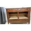 Image 2 : Antique Quartersawn Oak Mission Style Sideboard Buffet with 2 Doors, 3 Drawers, 38 x 48 x 20 1/2"
