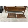 Image 3 : Antique Quartersawn Oak Mission Style Sideboard Buffet with 2 Doors, 3 Drawers, 38 x 48 x 20 1/2"