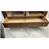 Image 8 : Antique Quartersawn Oak Mission Style Sideboard Buffet with 2 Doors, 3 Drawers, 38 x 48 x 20 1/2"