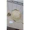 Image 4 : Vintage Mid-Century Modern Spherical Ice Chip Acrylic Pendant Light with Chain Working