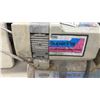 Image 3 : Campbell Hausfeld Super Pal 1 1/2 Horsepower Portable Electric Air Compressor