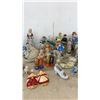 Image 3 : Collection of Porcelain and Ceramic Figurines, and Decorative Objects