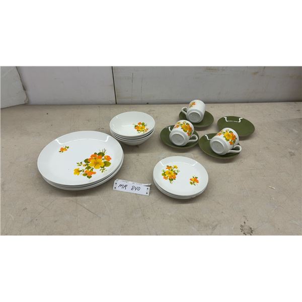 Johnson Brothers Spring Flowers Ironstone 19 Piece Dinnerware Set, Plates, Bowls, Cups, and More