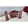 Image 2 : Hull Pottery Water Lily Ceramic Planter with Matching Bud Vases & More