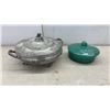 Image 7 : Hull Pottery Water Lily Ceramic Planter with Matching Bud Vases & More