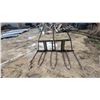 Image 5 : Square Bale Stooker and FEL Stooker Forks