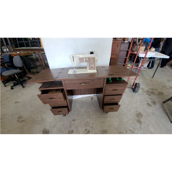 Singer Model 758 Sewing Machine in Walnut Coloured Cabinet with Drawers