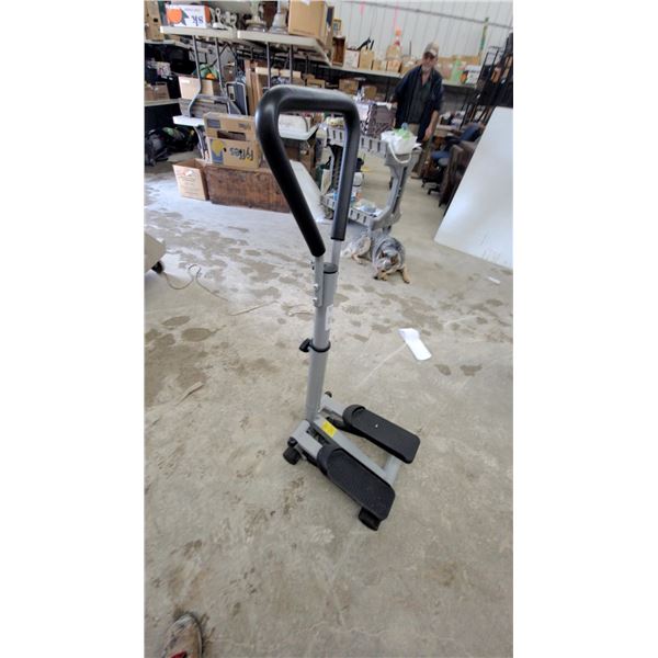 Sunny Health & Fitness Stepper with Handlebar Model SF-S020025