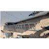 Image 1 : Aluminum Extension Ladder with Flat-Top Rungs and Anti-Slip Feet 28'