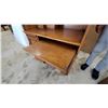 Image 7 : Oak Roll-Top Desk with Tambour Door, Single Cabinet, and Two Drawers 53"29 x 54"