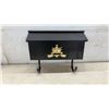 Image 2 : Leigh Camelot Line Model 4106 Deluxe Black Wall-Mount Mailbox with Bracket
