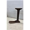 Image 9 : Antique Cast Iron No. 16 Screw Jack, Cobbler's Shoe Form, Dog Hames, and More