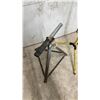 Image 3 : Roller Stand and Construction Light