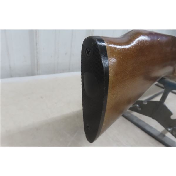 Lakefield Mark 1 – .22 SLLR, Single Shot, 21" Bbl, Serial No. 224526, w/ Williams Peep Sight *A