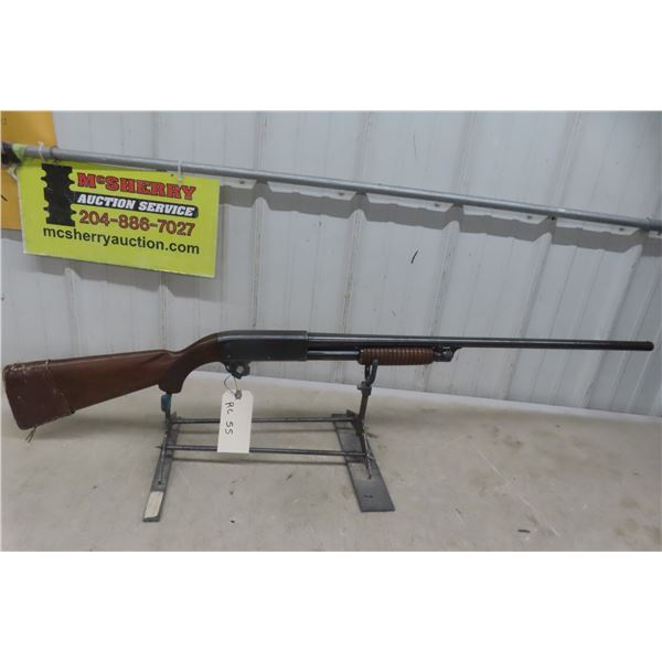 Ithaca 37 Featherlight – 12 Ga. 2 3/4", Pump Action, 30" Bbl, Serial No. 488705-4 *A valid PAL is