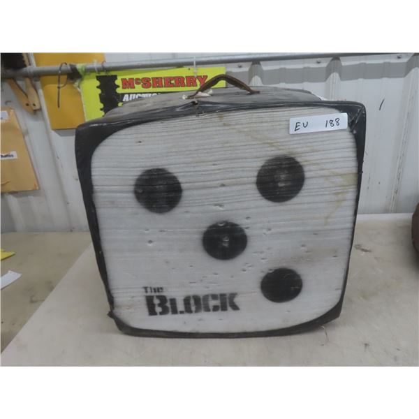 Arrow Target – The Block