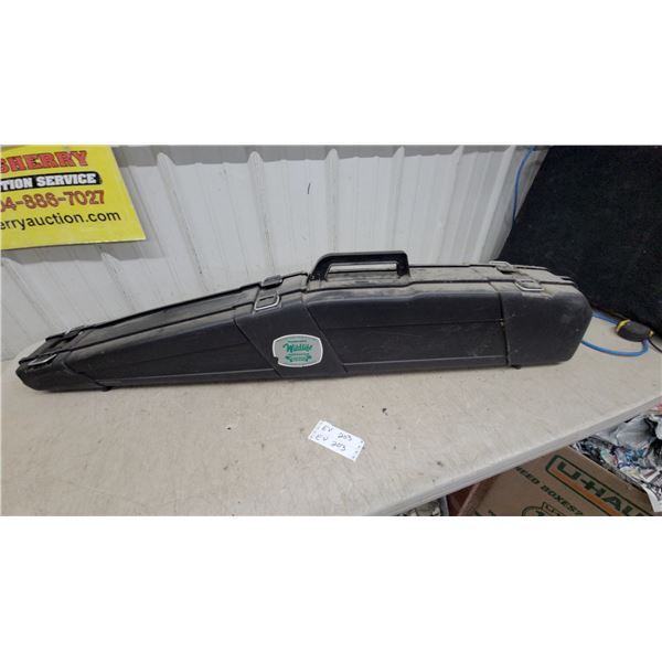 MidwayUSA Hard Rifle Case with Carry Handle and Securing Buckles Double Sided 2 Guns
