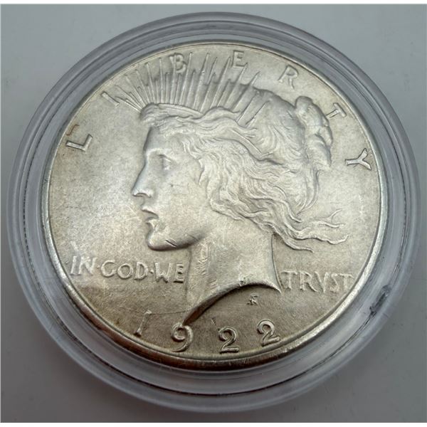 1922 Peace Dollar in Hard Case