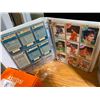 Image 1 : BINDER OF HOCKEY CARDS