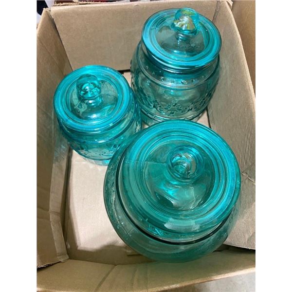 3 COOKIE JARS