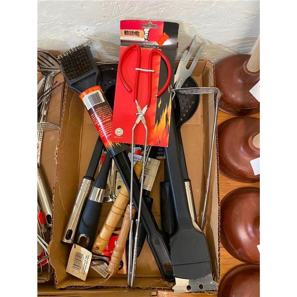 BOX LOT OF KITCHEN AND BBQ SUPPLIES
