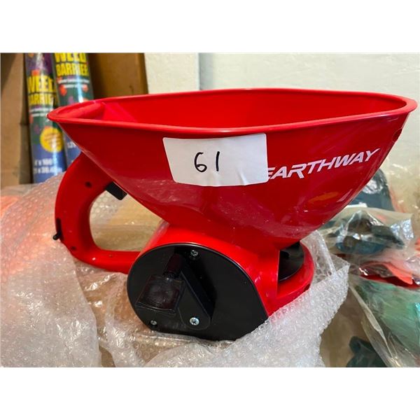 HAND LAWN FERTILIZER SPREADER