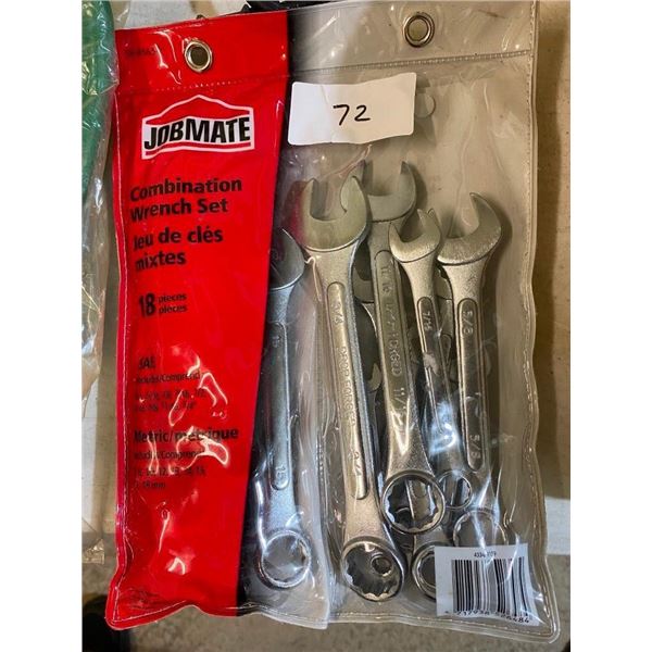 19-PIECE WRENCH SET