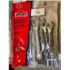 Image 1 : 19-PIECE WRENCH SET