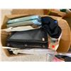 Image 1 : BOX LOT