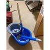 Image 1 : MOP AND BUCKET