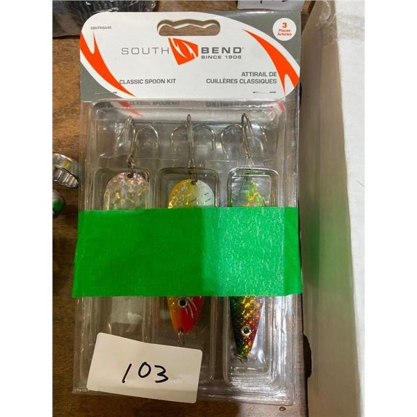 6-PC FISHING LURES