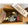 Image 1 : BOX LOT
