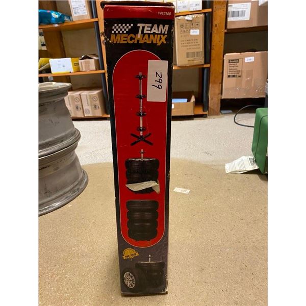 WHEEL AND TIRE STORAGE STAND