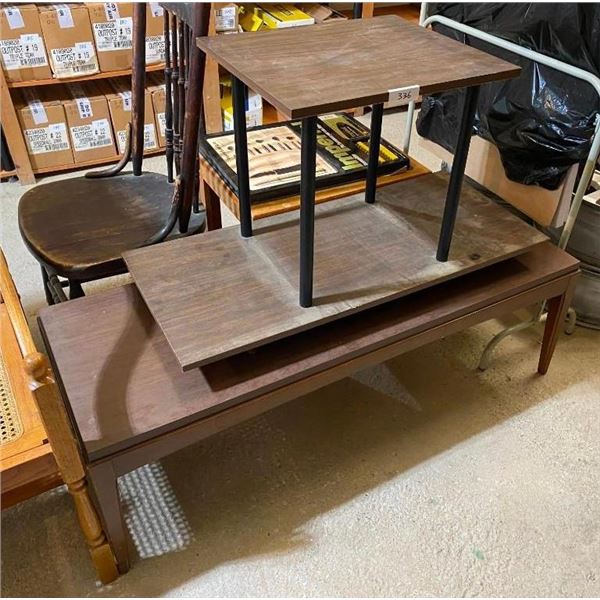 2 STANDS