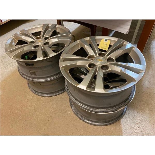 4 OF 18 INCH CHEVY RIMS